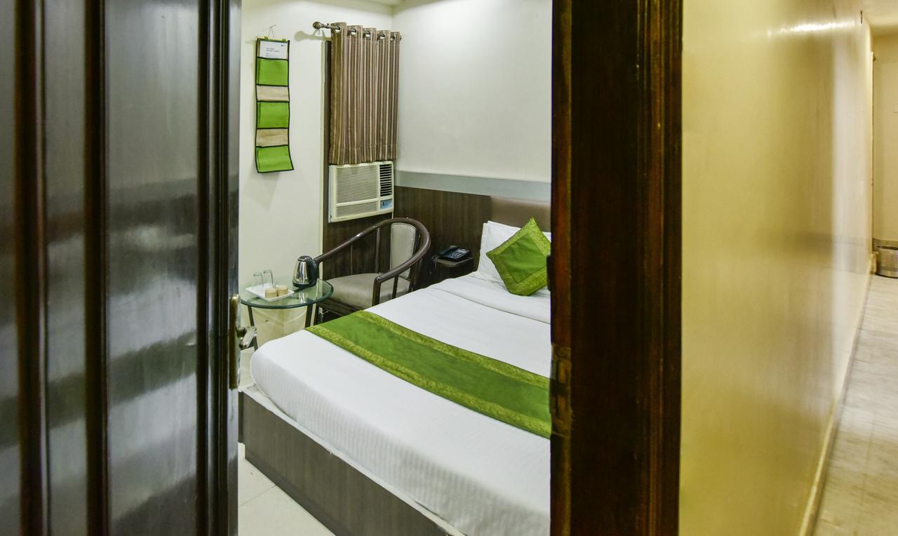 Hotel Kanishka Rāipur エクステリア 写真